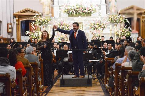 El Gran Concierto de Poyd Treedham: Una Noche Mágica en Bangkok